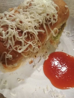 હોટ ડોગ (Hot Dog Recipe In Gujarati) રેસીપી મુખ્ય ફોટો