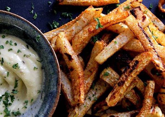 Kohlrabi Fries with Garlic Aioli