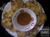 Bala Bala (Bakwan) Sambel Kacang