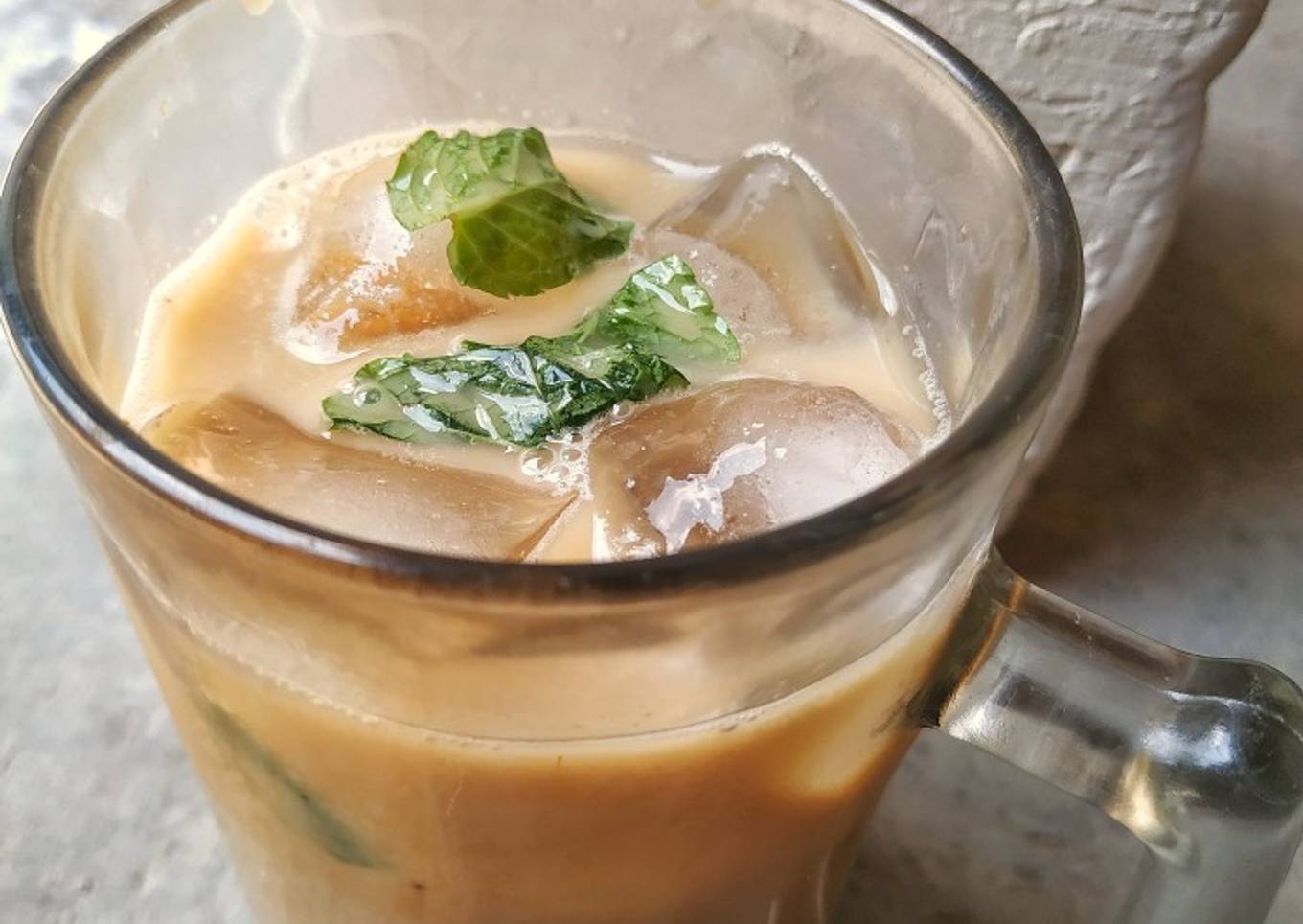 Ice mint coffee