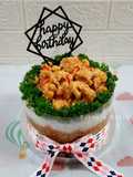 Kue Ulang Tahun Indomie & Ayam Krispy Saus Yakult Mayonaise