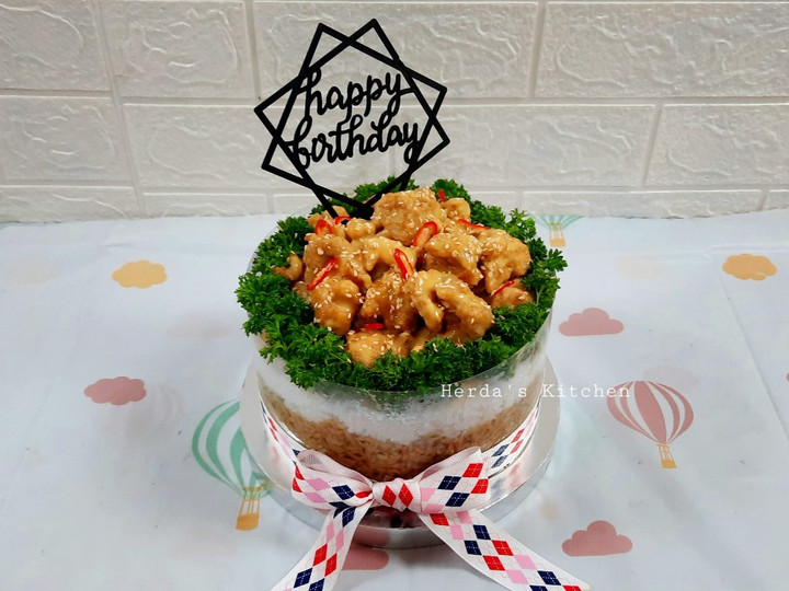 Resep Kue Ulang Tahun Indomie &amp;amp; Ayam Krispy Saus Yakult Mayonaise yang Bikin Ngiler