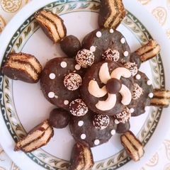 Chocolate dates palm-biscuit cake A picture of Chocolate dates palm-biscuit cake.
