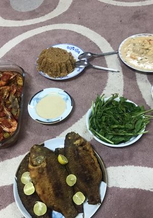 صورة لوصفة طاجن جمبري وشوربه سي فود ورز صياديه وسمك مقلي 😍😍