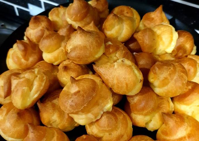 Профитроли с апельсиновым курдом