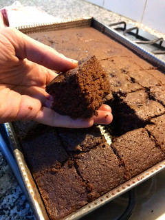 Una foto de Torta súper húmeda de CHOCOLATE Y CAFÉ ☕️🤩🍫