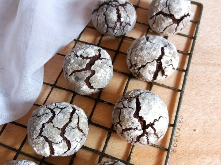Bagaimana Menyiapkan Chocolate Crinkle Cookies yang Bisa Manjain Lidah