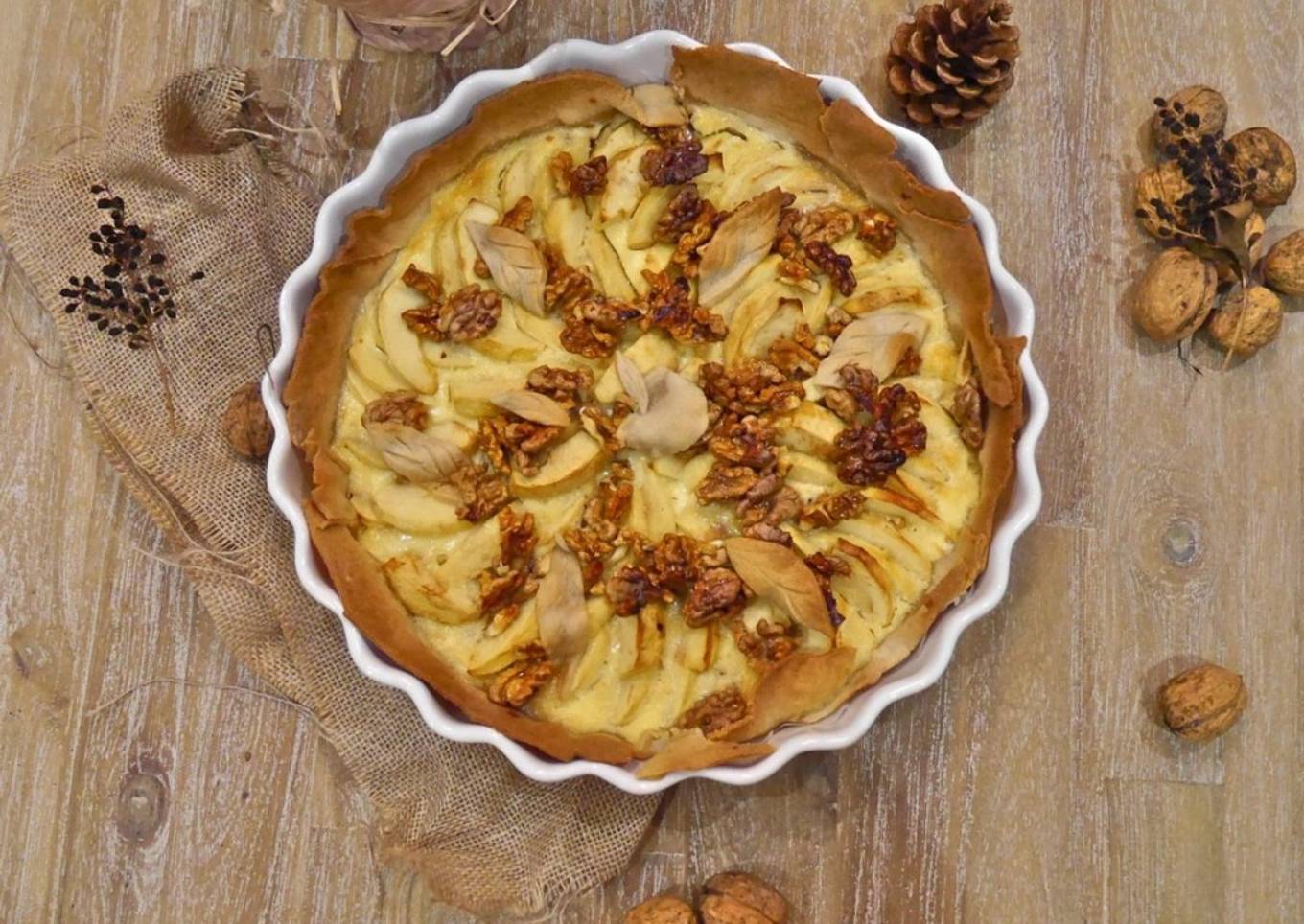 Tarte aux pommes et aux noix