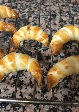 Una foto de Mini croissants de chocolate