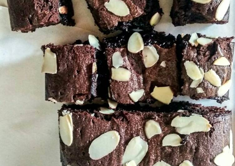 Bagaimana Membuat Fudgy Shiny Crust Brownie (Recook mbak afifah) Anti Gagal