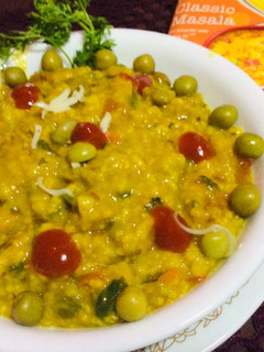 A picture of Masala Oats.