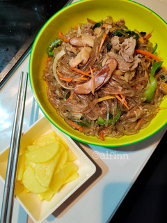 Foto resep Japchae / Korean Glass Noodles / Bihun Khas Korea