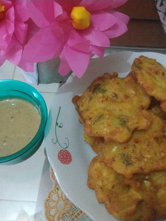 Foto resep Bakwan sambal kacang