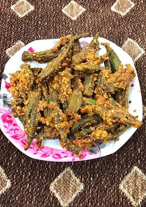 ભરેલા ભીંડાનું શાક રેસીપી મુખ્ય ફોટો