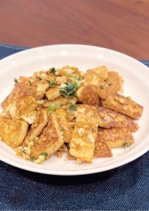 金莎雞蛋豆腐 白飯救星 的食譜成品照片