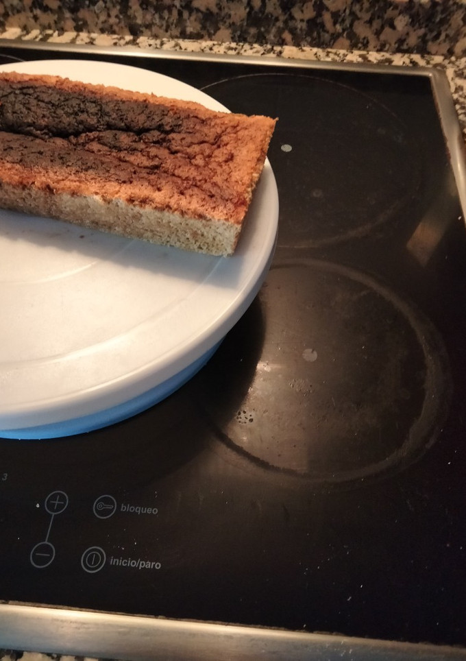 Una foto de Bizcocho de café solo con claras