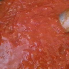 A picture of Pizza sauce.