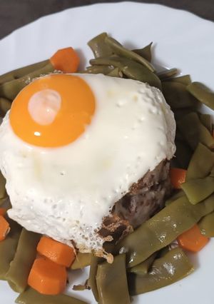 Una foto de Puré de patata con Morcilla