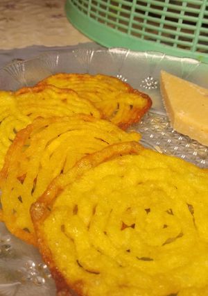 A picture of Jalebi.