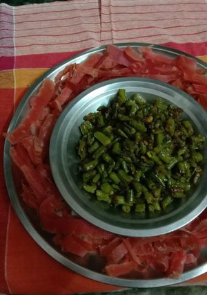 फ्रेंन्च बीन्स की सब्जी(Freanch beans ki sabzi recipe in Hindi) रेसिपी मुख्य फोटो