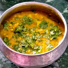 Dal Palak and Green Papaya Curry A picture of Dal Palak and Green Papaya Curry.