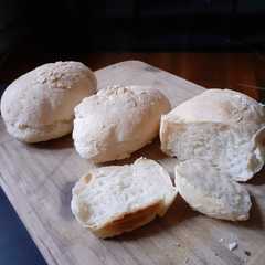 A picture of Petits pains au four express sans pétrissage.