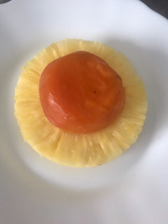 Una foto de Postre de piña fresquita