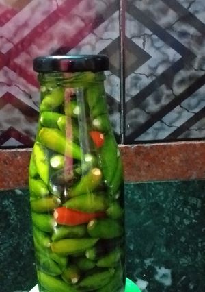 কাঁচা লঙ্কার আচার (Kancha Lonkar Achaar Recipe in Bengali) রেসিপির প্রধান ছবি