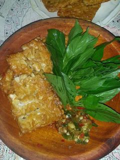 Foto resep Tempe penyet sambel mentah