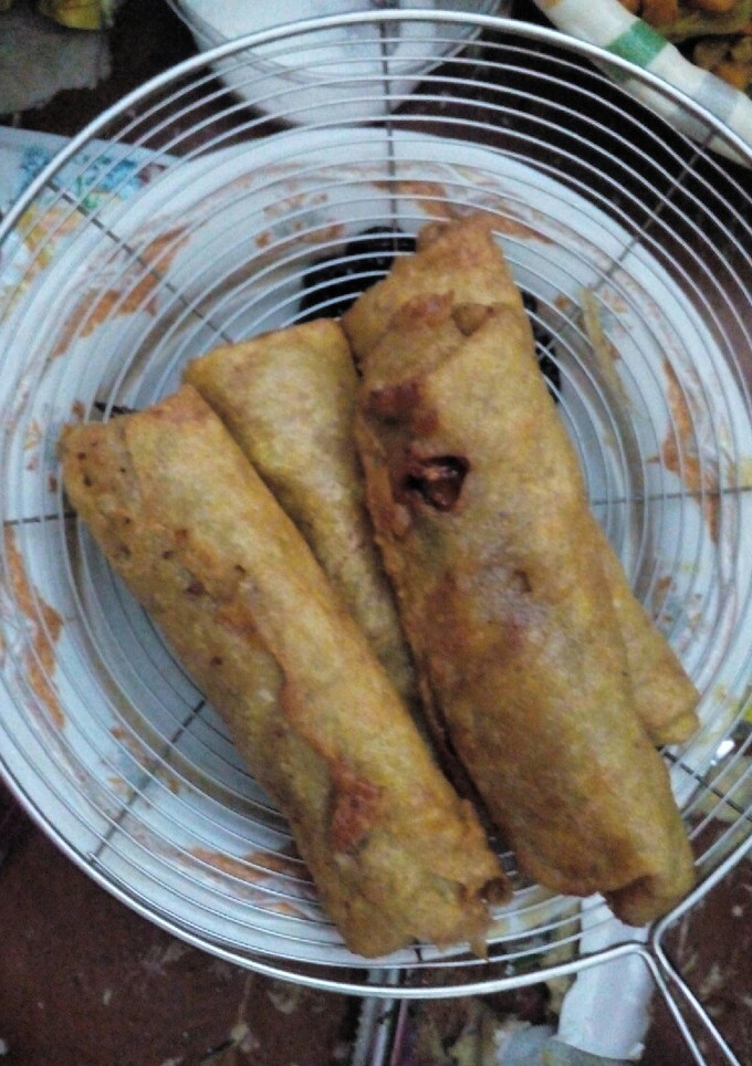 A picture of Spring rolls.