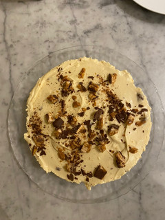 A picture of Snickers bar cheesecake (no bake!).