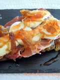 Tosta de cebolla caramelizada casera