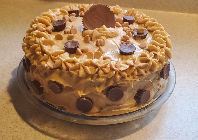 Recipe: Yummy Peanut Butter Cup Cake