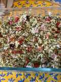 Salade de haricots mungo au jambon, et oignon rouge