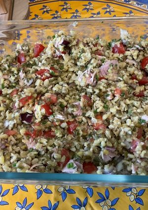 Une photo de Salade de haricots mungo au jambon, et oignon rouge