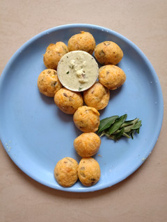 குழிப்பணியாரம் செய்முறை முக்கிய புகைப்படம்