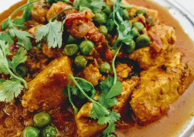 Recipe of Quick Paneer and Peas Masala (no oil)