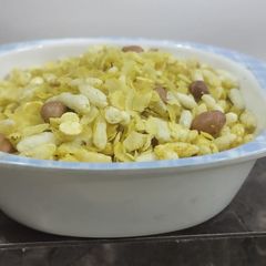 A picture of Chivda.