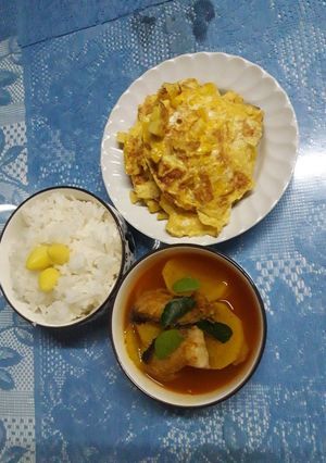 รูปของ ส้มคั่วกลิ้งกับไข่เจียวข้าวโพด