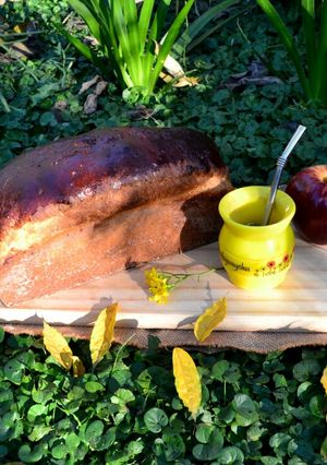 Una foto de Pan lactal con manzana y canela💛