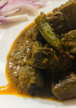A picture of Green beef kaleji.