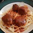 Spaghetti con albóndigas