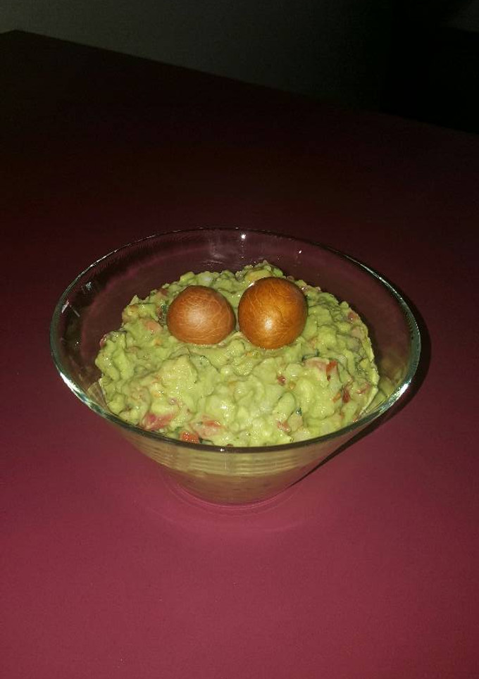 Una foto de Guacamole casero