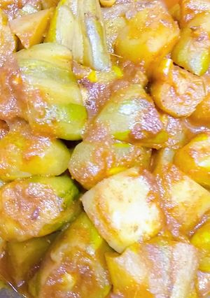 পটলের ডালনা (potoler dalna recipe in Bengali) রেসিপির প্রধান ছবি