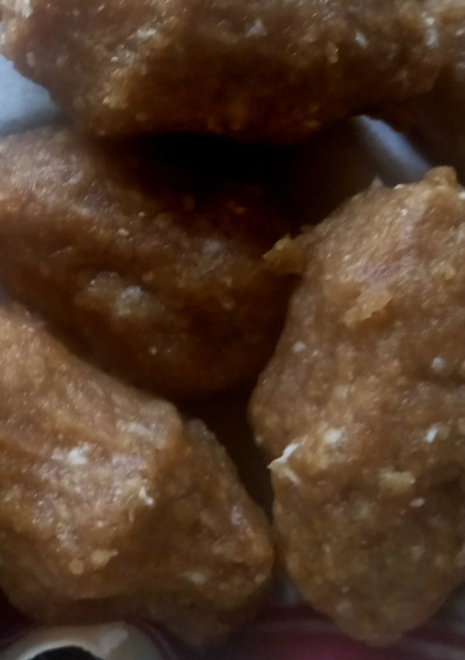 சத்துமாவு கொழுக்கட்டை (Sathumaavu kolukattai recipe in tamil) செய்முறை முக்கிய புகைப்படம்