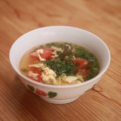 Tomato egg soup A picture of Tomato egg soup.
