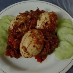 A picture of Hot Garlic Eggs.