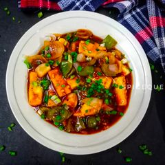 A picture of Paneer Chilli Gravy.
