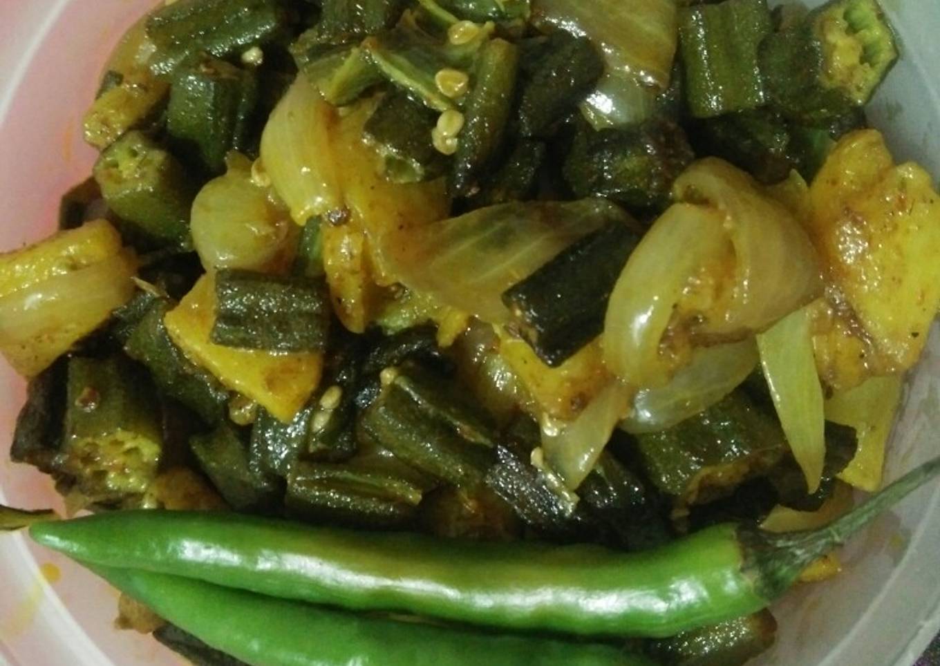 Crispy bhindi aalu veg