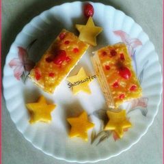 A picture of Instant mango sandwich pastry.
